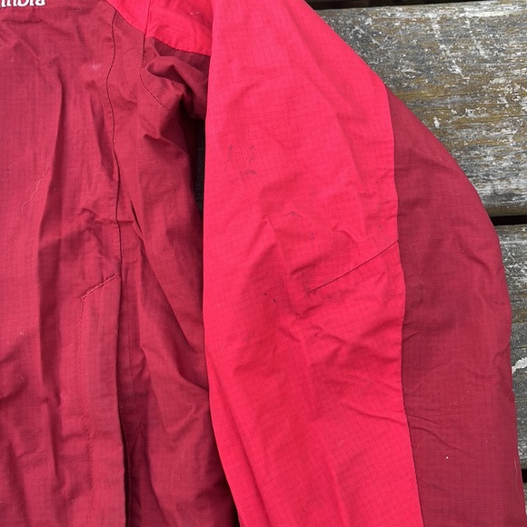 Red Columbia Ski Jacket - Picture 4 of 14